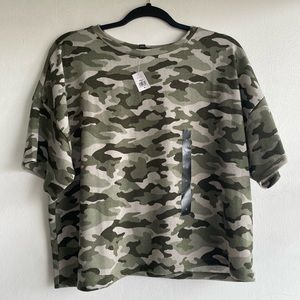 Banana Republic, Medium, Camo. Never worn.